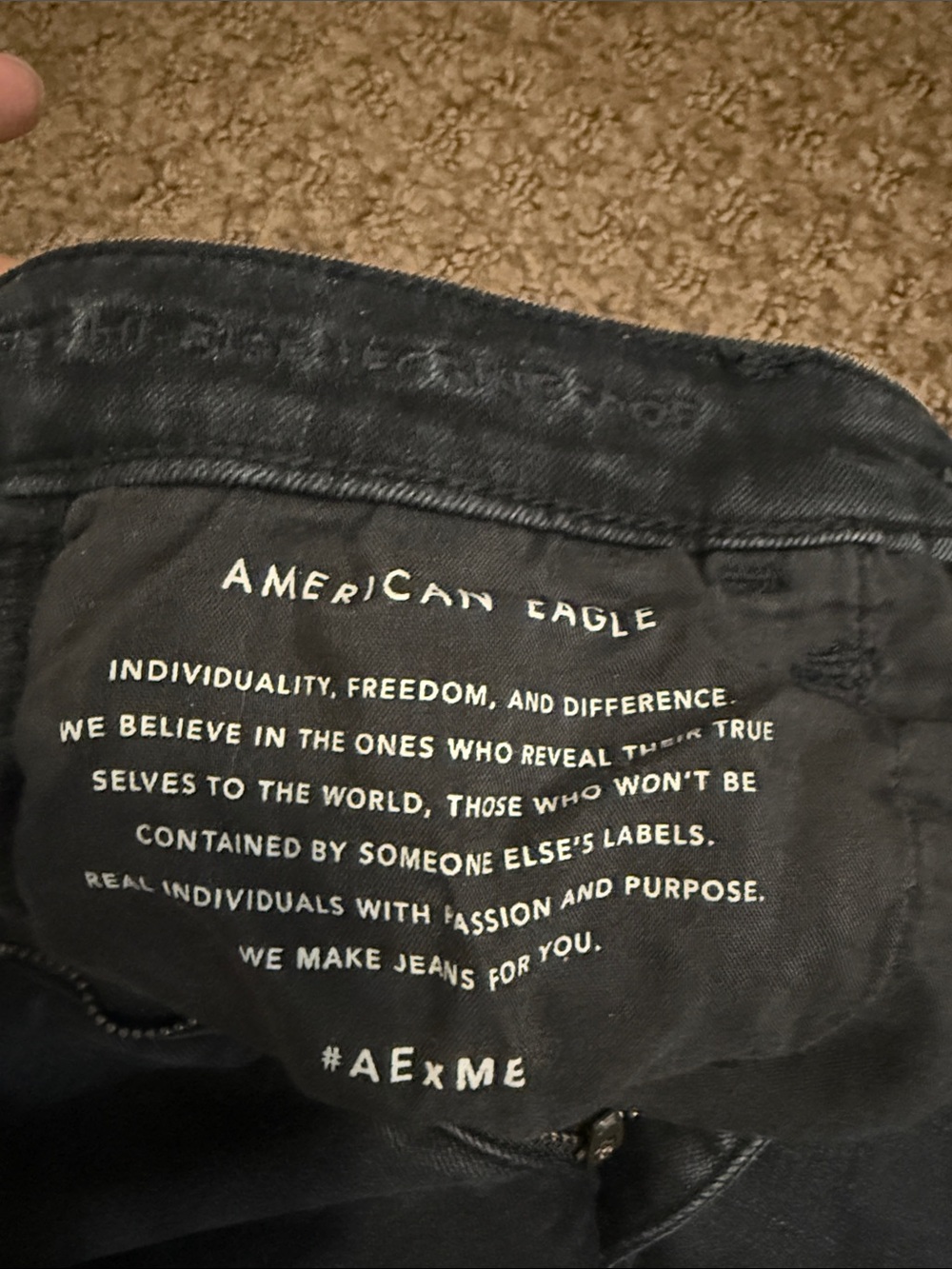 American Eagle Outfitters Black Ripped Skinny Jeans - Picture 4 of 5